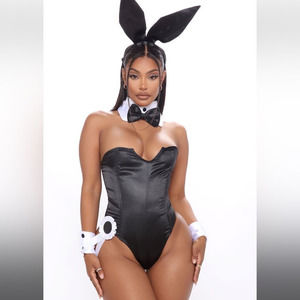 🍋NWT Bunny of the Month Costume